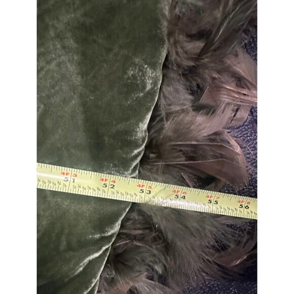 56" Luxury Velvet Silk Like Feathers Christmas Tree Skirt green Advance Concept - Picture 12 of 15